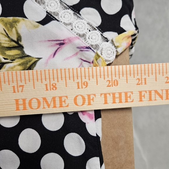 0029 Cirana Polka Dot Floral Lace Button Up Black White Pink Office Size Medium - Picture 10 of 14